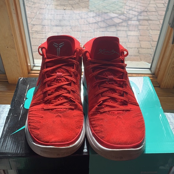 Kobe AD - Picture 3 of 5